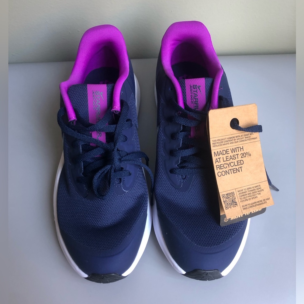 NWT! Nike Star Runner 3 Girls Shoes “ Midnight Navy Vivid Purple” Size: 6Y
